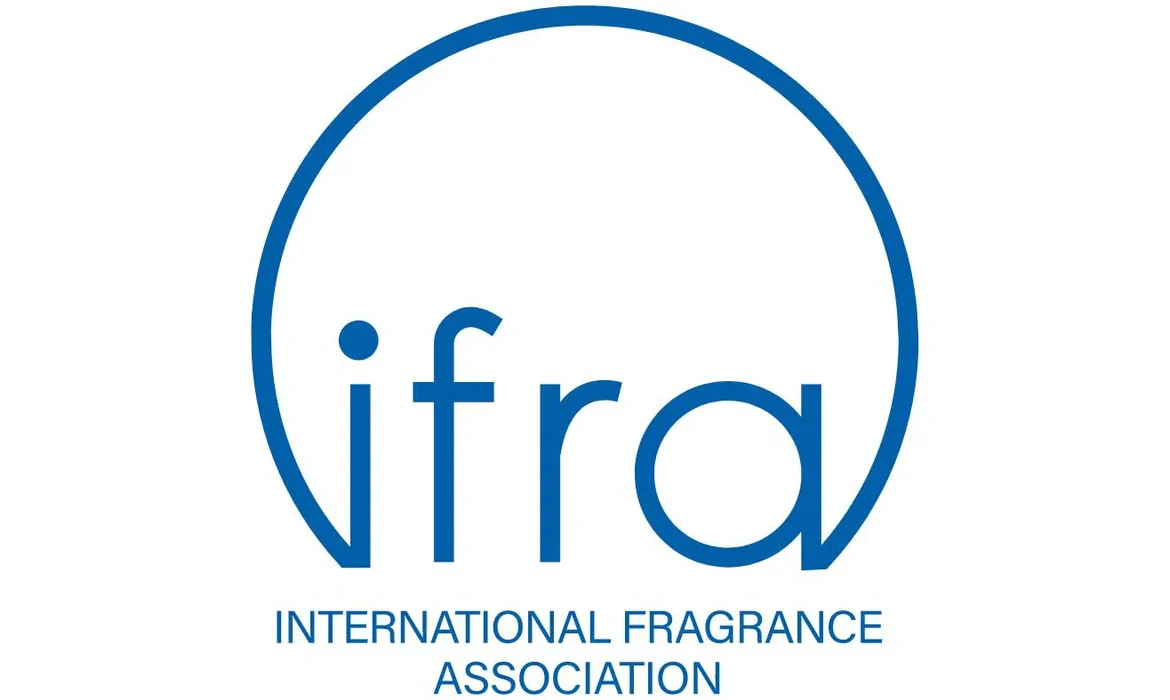 profesyonel-parfum-esanslari-hazirlama-ve-ifra-guvenlik-standartlari